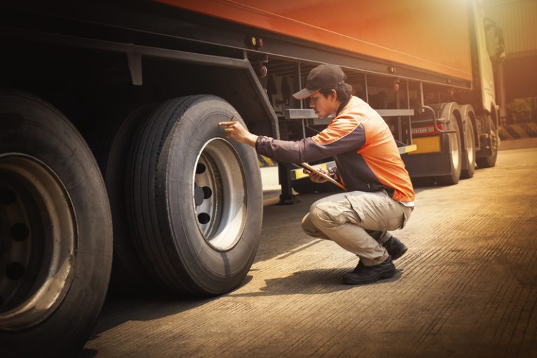 Truck Inspection for International Roadcheck